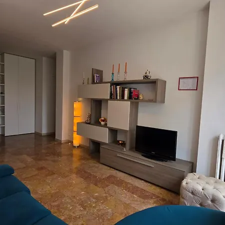 Appartement Cecco Bravo *